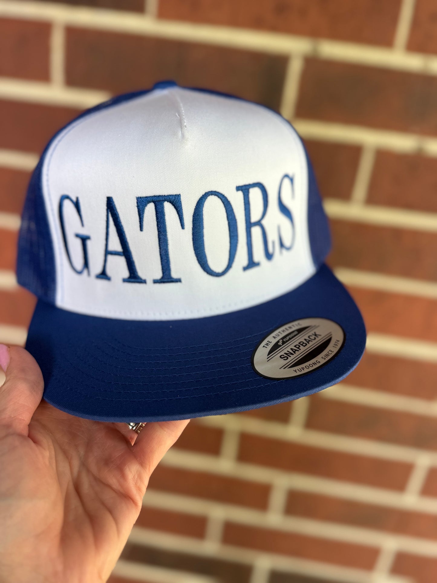 Gators Bold Trucker hat