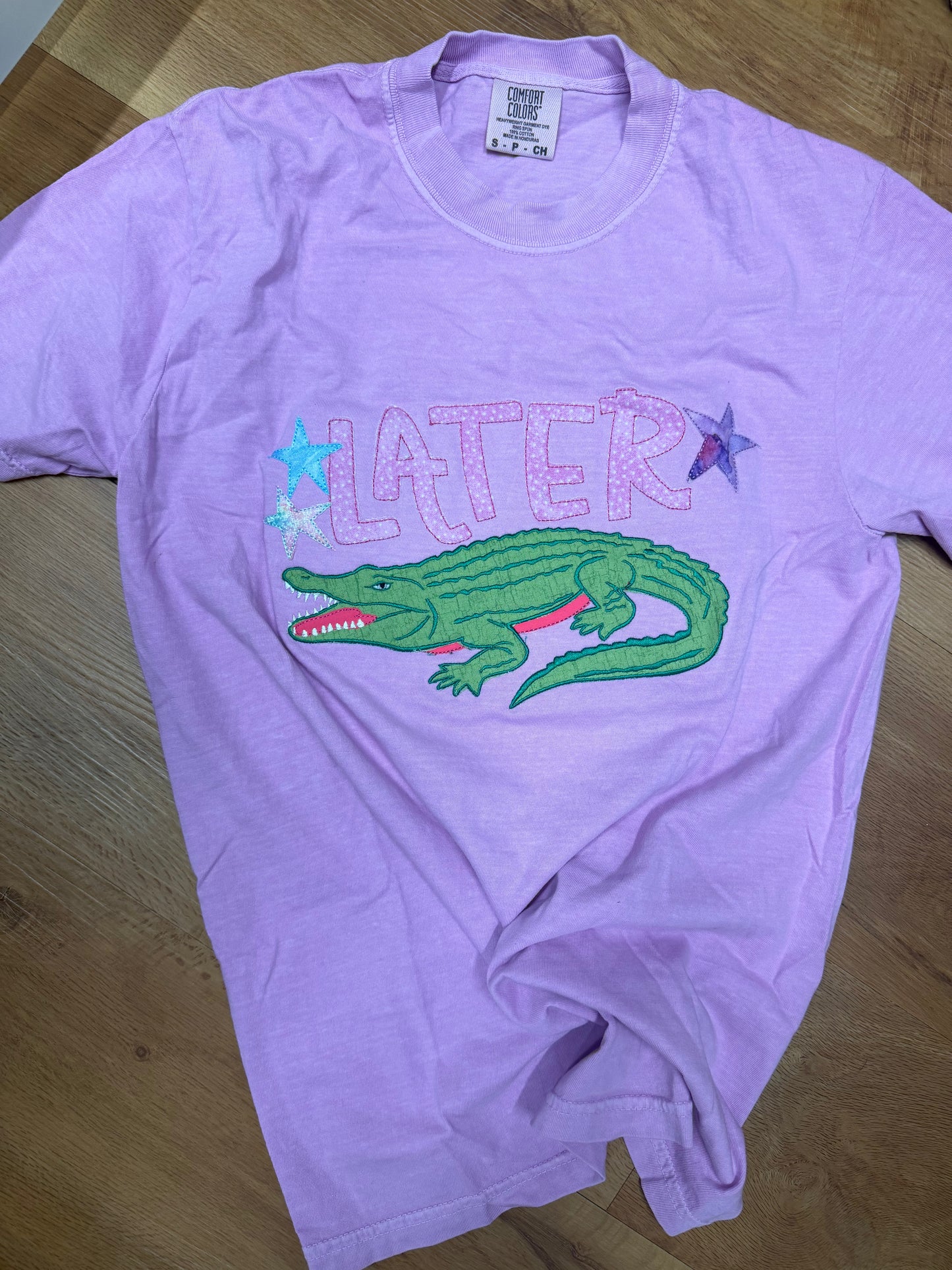 Later Gator Applique Embroidery size small